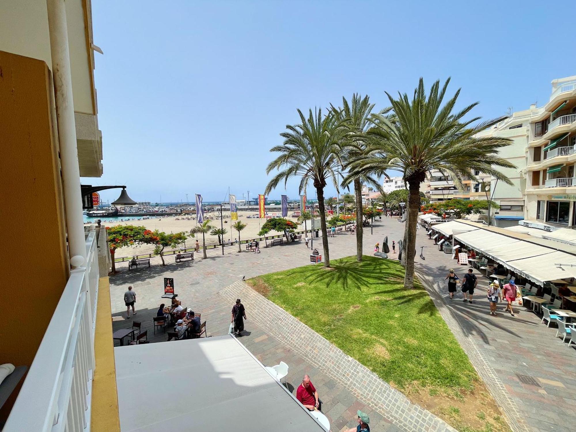 Edificio Don Diego Los Cristianos  Bagian luar foto